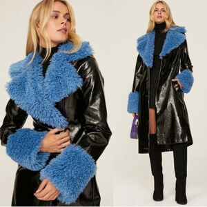 Love Whit Street Style Sherpa Collar Midi Coat